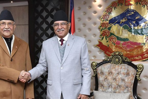 बालुवाटारमा प्रचण्ड-ओलीको अढाई घण्टा वार्ता, के भयो कुराकानी ?