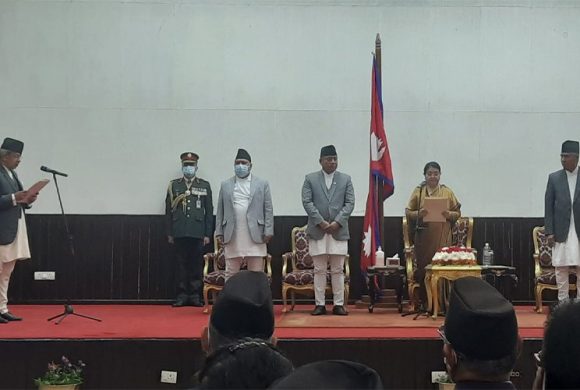 ज्येष्ठ सांसद राणाले राष्ट्रपतिबाट लिए शपथ