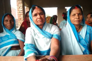 महिला स्वस्थ्य स्वयंसेवकको अनुभव : समाजको शत्रुदेखि चिकित्सकसम्म