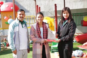 स्वर्णधारी सन्तोषीलाई कखराको सम्मान