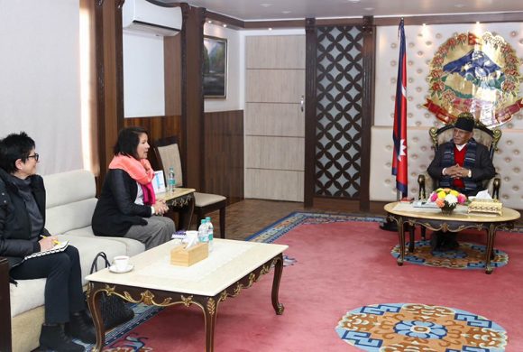 प्रधानमन्त्री प्रचण्ड भेट्न यूरोपेली संघकी राजदूत बालुवाटारमा, के भयो कुराकानी ?