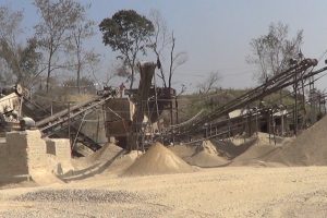 दाङका सबै क्रसर उद्योग बन्द