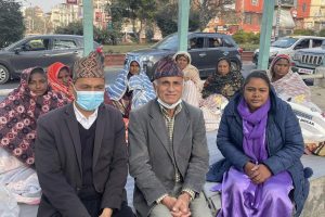 निर्मला कुर्मीको न्यायका लागि रुवि खानसँगै देखिए डा. गोविन्द केसी