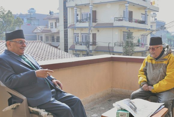 बालकोटमा प्रचण्ड र ओलीको लन्च मिटिङ