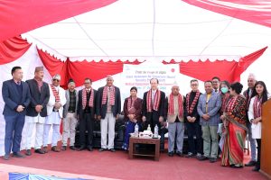 जापानी राजदुतद्वारा नेत्रज्योति संघलाई स्वास्थ्य उपकरण हस्तान्तरण