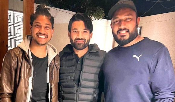 सन्दीपलाई भेट्न होटलमै पुगे चर्चित पाकिस्तानी क्रिकेटर मोहम्मद रिजवान
