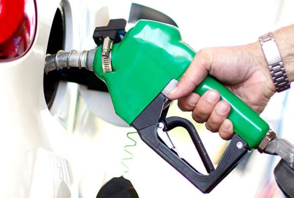 भारतबाट बढेर आयो इन्धनको मूल्य