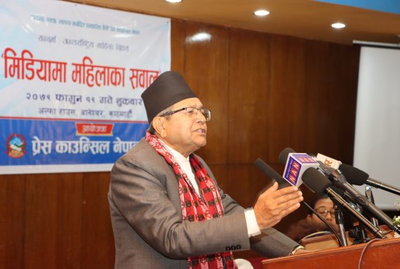 प्रेस सम्बद्ध कानुनका लागि दलसँग संवाद बढाउनुस्ः सभामुख घिमिरे