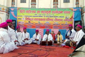 महामूर्ख साबित हुन तँछाडमछाड