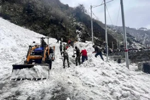 सिक्किमा हिमपहिरोमा ३ नेपालीसहित ७ जनाको मृत्यु