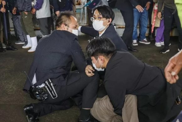 जापानी प्रधानमन्त्री फुमियोमाथि आक्रमणको प्रयास