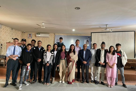 नाटक प्रदर्शन गरेर विद्यार्थीले मनाए प्रेस स्वतन्त्रता दिवस