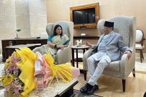 प्रधानमन्त्री दिल्लीमा, विदेश राज्यमन्त्री लेखीले गरिन् स्वागत