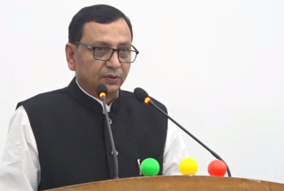 मुख्यमन्त्री यादवले आज विश्वासको मत लिँदै