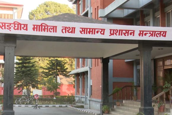 सरकारले गर्‍यो २६ सहसचिवको सरुवा, को कहाँ ? (सूचीसहित)