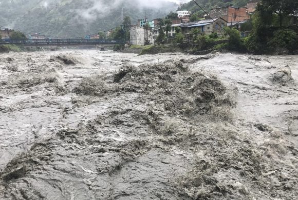 बाढी–पहिरोले म्याग्दीको विद्यालय भवनमा क्षति