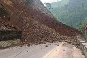 नारायणगढ–मुग्लिन सडक फेरि अवरुद्ध