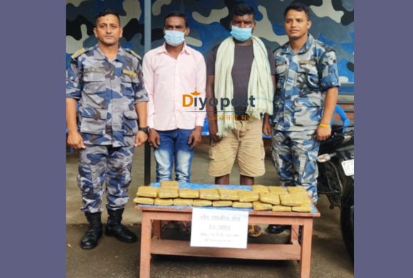 अवैध लागूऔषध चरेशसहित २ जना पक्राउ