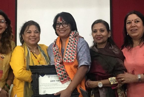 दलित महिला संघद्वारा पत्रकार रिता बुढाथोकीलाई सम्मान