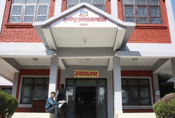तुलसीपुरको फोहर अस्थायी डम्पिङमै बिसर्जन