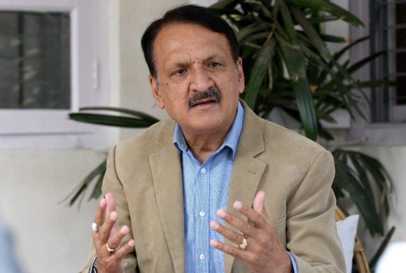 एमालेले अनावश्यक बखेडा झिकेर संसद् अवरुद्ध गर्‍योः अर्थमन्त्री डा. महत