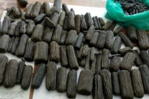 दार्चुलामा चरेससहित २ जना पक्राउ