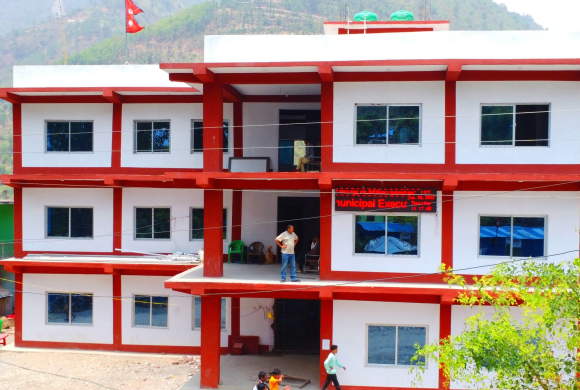 एउटै सडक देखाएर दुई कार्यालयबाट भुक्तानी