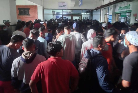 मणिपाल शिक्षण अस्पतालमा चिकित्सकमाथि हातपात