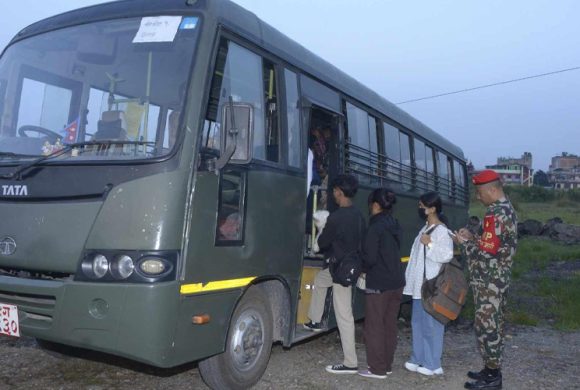 सेना र सशस्त्रका कर्मचारीलाई यातायात सुविधा