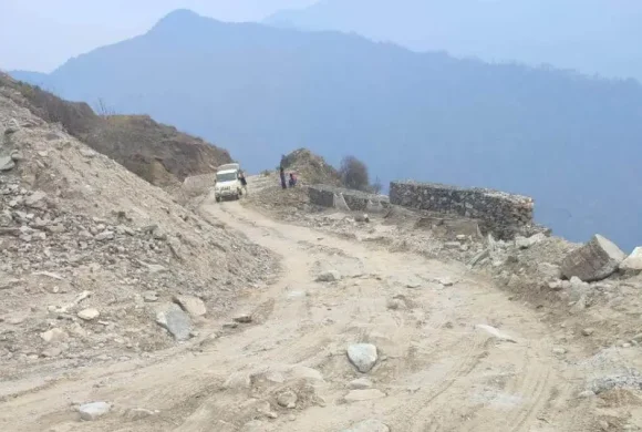 अवरुद्ध बारपाक–लाप्राक सडकखण्ड सञ्चालन