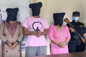 ‘हनी ट्रयाप’मा पारी पैसा असुल्न खोज्ने तीन महिला दोषी ठहर