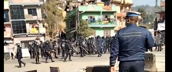 नागढुंगामा स्थानियबासीमाथि प्रहरीको धरपकड, वडाध्यक्ष पक्राउ