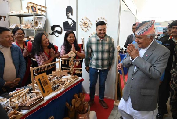 हस्तकला उद्योग व्यवसायमैत्री नीति बनाउनुपर्नेमा राष्ट्रपति पौडेलको जोड