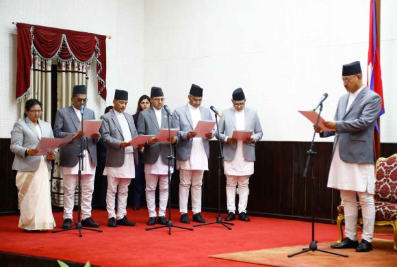 नवनियुक्त ६ जना न्यायाधीशहरुले लिए राष्ट्रपतिबाट शपथ