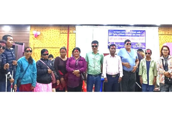 नेत्रहीनहरुको सहयोगार्थ ‘अँध्यारोमा खानपिन’
