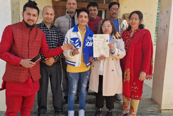 दक्षिण एसियाकै पहिलो लेस्बियन (महिला समलिङ्गी) जोडी