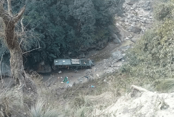 कपिलवस्तु बस दुर्घटना अपडेट : दश जना मृतकको सनाखत