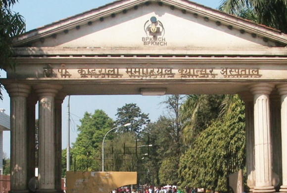 क्यान्सर अस्पतालमा ‘डे केयर’ बिरामीका लागि छुट्टै फार्मेसी