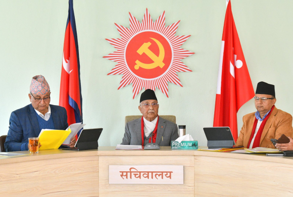 एमालेले बोलायो केन्द्रीय कमिटी बैठक, सरकारविरुद्ध आन्दोलन गर्ने
