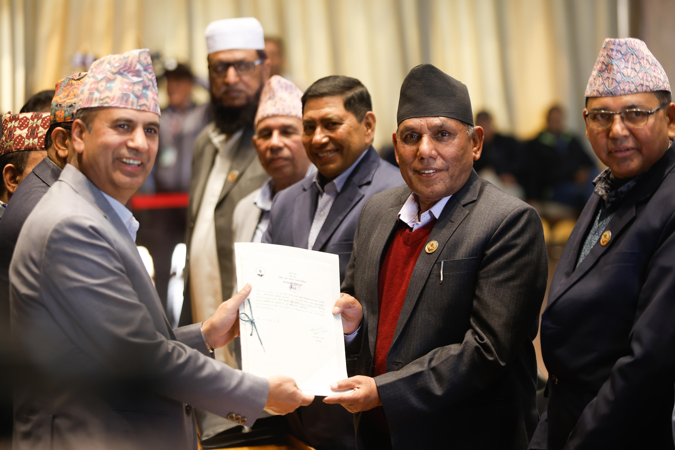 पार्टीमा दिएको योगादनस्वरुप अध्यक्षको उम्मेदवार बनेको हुँः सांसद दाहाल