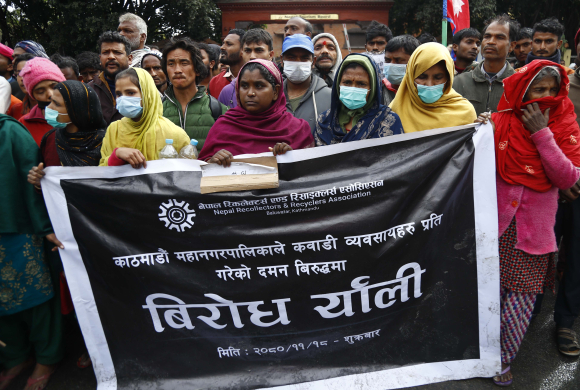कवाडी व्यवसायीहरुको प्रदर्शनी (तस्बिरहरु)