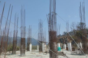 बजेट अभावमा नगर अस्पतालको काम रोकियो