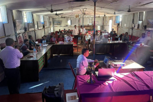 ५ महिनादेखि तलब नपाएपछि नलगाडका स्वास्थ्यकर्मीले गुनासो