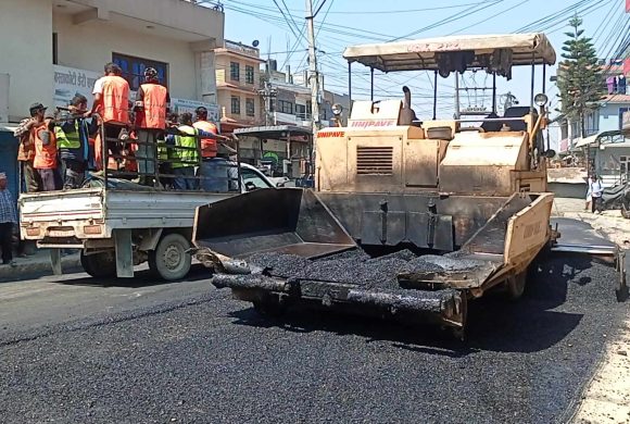 वर्षौंपछि भक्तपुरको दुवाकोट सडकखण्ड कालोपत्रे