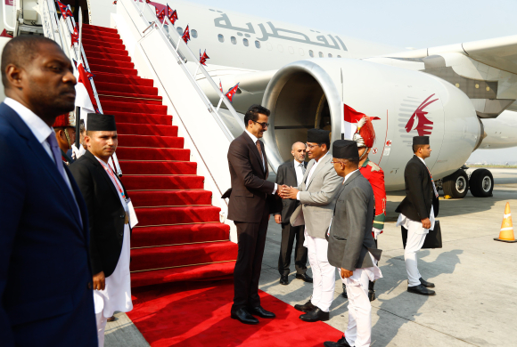 कतारको राजा अमिर शेख नेपाल आइपुगे (फोटोफिचर)