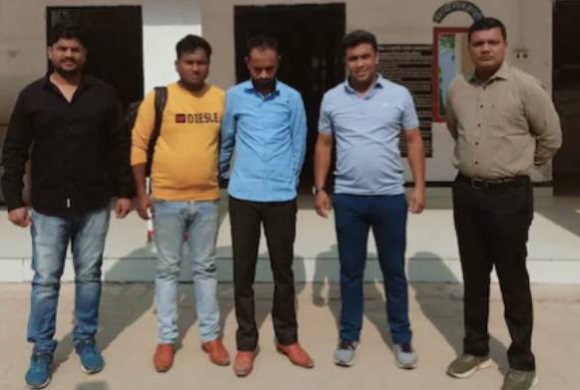 चीनलाई गोप्य सूचना बेचेको आरोपमा भारतबाट नेपाली सहित २ जना पक्राउ