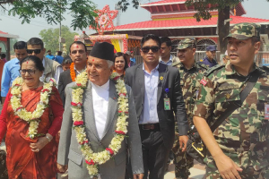 राष्ट्रपतिद्वारा छिन्नमस्ता मन्दिरमा पूजाअर्चना