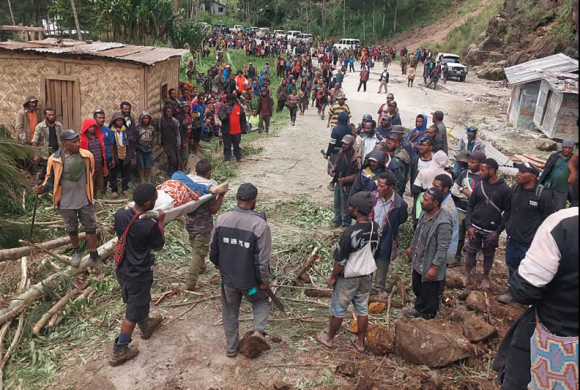 पपुवा न्युगिनिको पहिरोमा ६५० जना पुरिएको आशंका