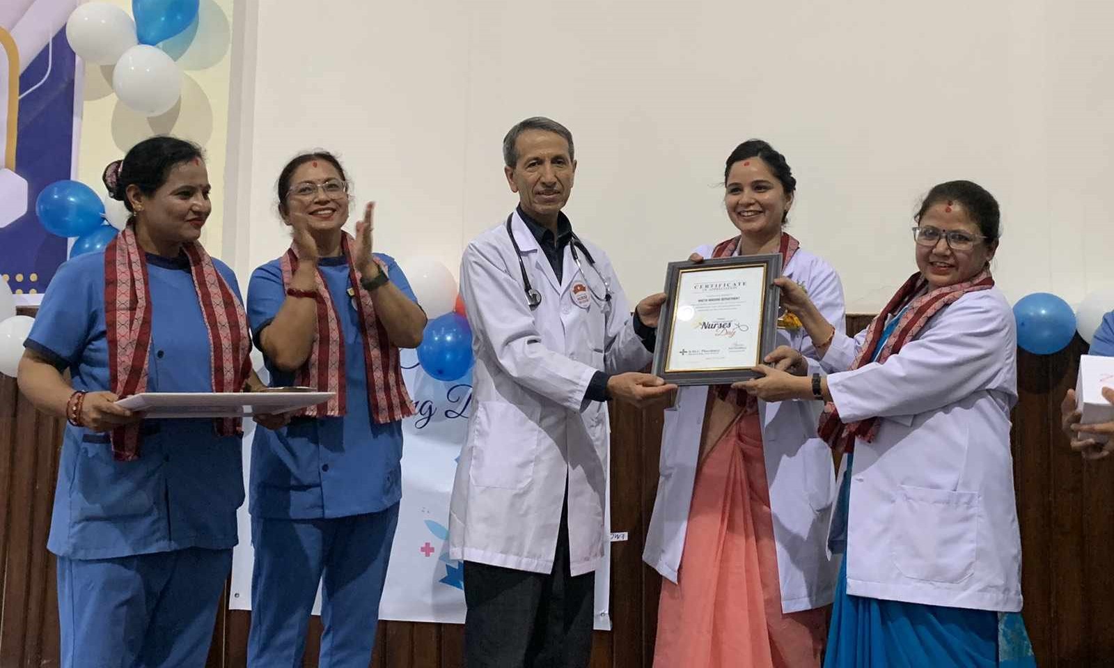 नेपाल मेडिकल कलेजद्वारा नर्सहरु सम्मानित (फोटोफिचर)