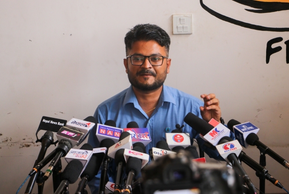 रास्वपा उपाध्यक्ष अर्यालमाथि आर्थिक अनियमितताको आरोप